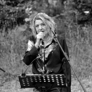 #festivalstamanddecoly #artdelarue #spectaclesvivants #cieakouma #generikvapeur #théâtre #saintamandfaitsoninteressant